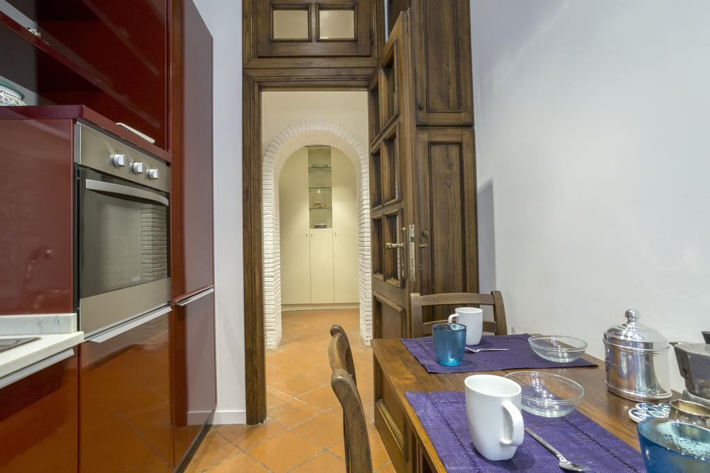 Gianicolo'S Hill Suite Apartment روما المظهر الخارجي الصورة